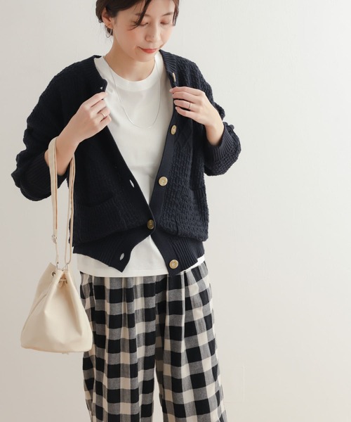 URBAN RESEARCH DOORS(アーバンリサーチドアーズ)の「撥水ミニショルダーバッグ(ショルダーバッグ・レディース・ブラック/ベージュ系その他/ベージュ・ONE)」の5枚目の写真