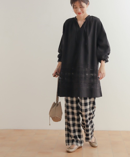 URBAN RESEARCH DOORS(アーバンリサーチドアーズ)の「撥水ミニショルダーバッグ(ショルダーバッグ・レディース・ブラック/ベージュ系その他/ベージュ・ONE)」の19枚目の写真