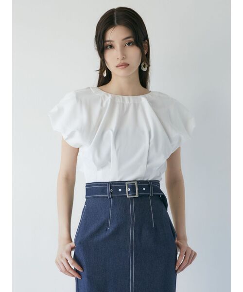 MURUA（ムルーア）の「2WAYウエストタックショートトップス（シャツ/ブラウス・レディース・レッド/ネイビー/ホワイト/ブラック・FREE）」の6枚目の写真