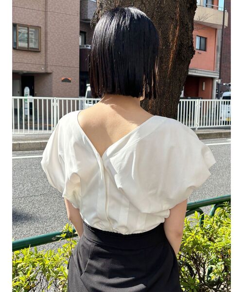 MURUA（ムルーア）の「2WAYウエストタックショートトップス