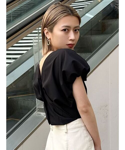 rurumu ／ ショートブラウス 2025年最新】rurumu: 半袖の人気アイテム - メルカリ