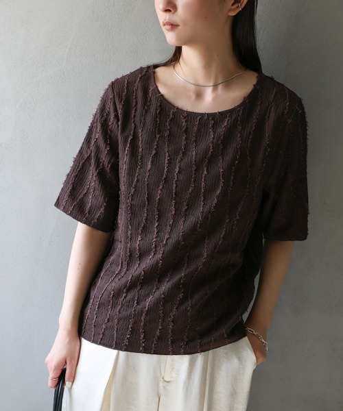 select MOCA(セレクトモカ)の「【選べる着丈】シャギーウェーブライントップス(Tシャツ/カットソー・レディース・ブラック/ベージュ/アイボリー/ブルー/ライトグリーン/ブラウン・MEDIUM/SMALL)」の3枚目の写真