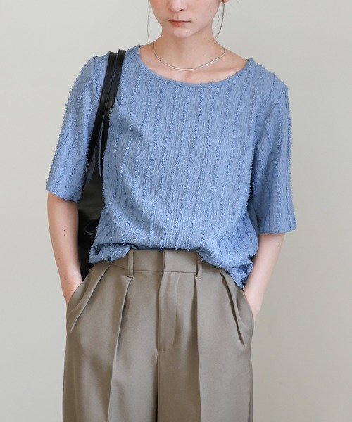 select MOCA(セレクトモカ)の「【選べる着丈】シャギーウェーブライントップス(Tシャツ/カットソー・レディース・ブラック/ベージュ/アイボリー/ブルー/ライトグリーン/ブラウン・MEDIUM/SMALL)」の6枚目の写真