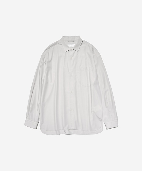 UNITED TOKYO（ユナイテッドトウキョウ）の「SILKY TECH リラックスシャツ（シャツ/ブラウス・メンズ・ストライプ/サックスブルー/ライトグレー/ライトブルーグレー・1/2）」の2枚目の写真