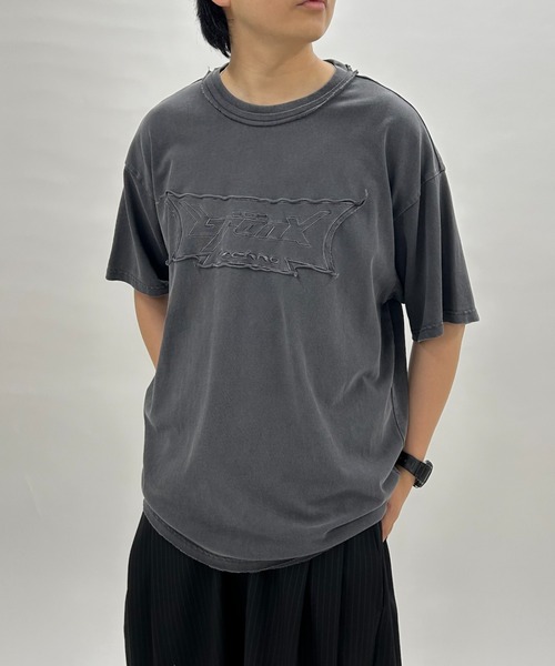 PAL GROUP OUTLET - 【チャコールグレー】【KOOKY&#39;&#39;N/クーキー】BRONXリメイクライクパッチ刺繍TEE KOOKY'N/クーキー】BRONXリメイクライクパッチ刺繍TEE | WHO'S