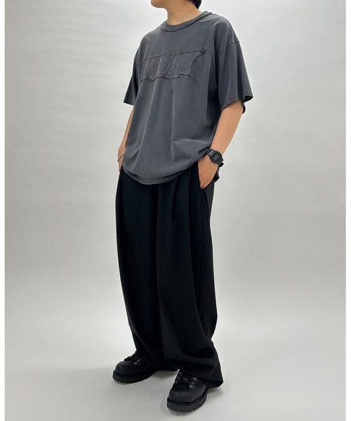 PAL GROUP OUTLET - 【チャコールグレー】【KOOKY&#39;&#39;N/クーキー】BRONXリメイクライクパッチ刺繍TEE KOOKY'N/クーキー】BRONXリメイクライクパッチ刺繍TEE | WHO'S