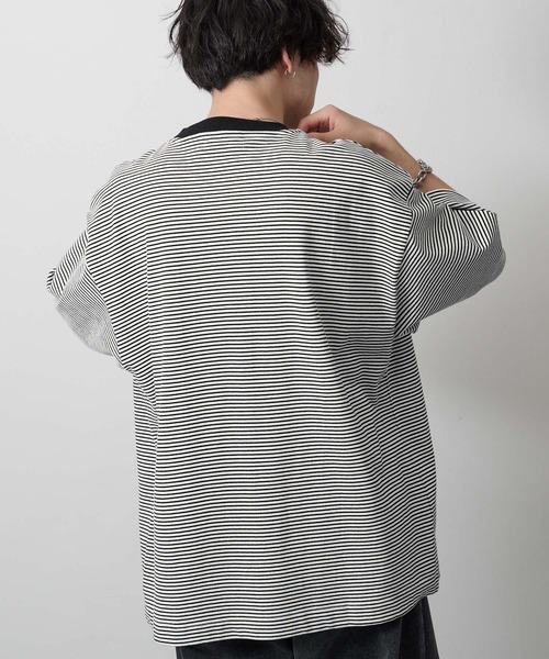 MONO-MART(モノマート)の「ボーダーアソート リラックスルーズベーシック ヘビーウェイトコットンカットソー(Tシャツ/カットソー・メンズ・チャコール/オフホワイト/グレイッシュブルー/アッシュブラウン/ダークネイビー/ホワイト系/ブラック・L/M)」の14枚目の写真