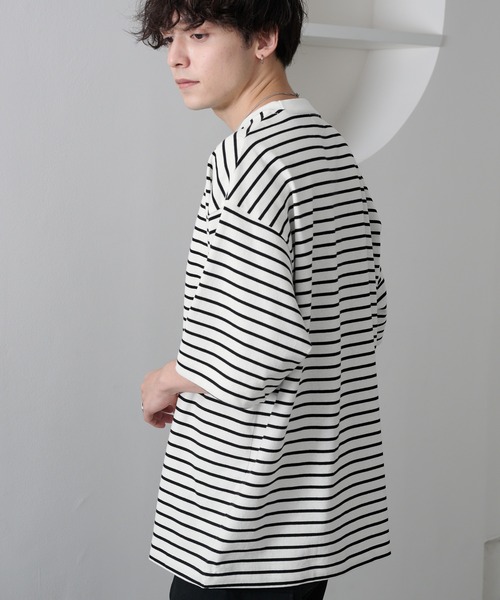 MONO-MART(モノマート)の「ボーダーアソート リラックスルーズベーシック ヘビーウェイトコットンカットソー(Tシャツ/カットソー・メンズ・チャコール/オフホワイト/グレイッシュブルー/アッシュブラウン/ダークネイビー/ホワイト系/ブラック・L/M)」の22枚目の写真