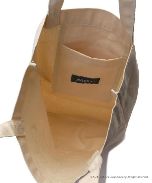 AVIREX（アヴィレックス）の「AVIREX / Coca-Cola 90s CHARACTER BAG（トートバッグ・メンズ・キナリ・FREE）」の19枚目の写真