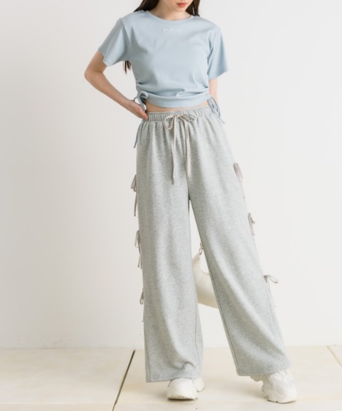 OLIVE des OLIVE(オリーブデオリーブ)の「裾ドロストTシャツ 1041060610(Tシャツ/カットソー・レディース・オフホワイト/ブラック/サックスブルー/イエロー/ピンク/ブラック系その他・FREE)」の20枚目の写真