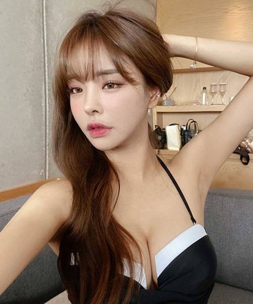 LAVIA（ラヴィア）の「クロスデザインワンピースビキニ（水着・レディース・ブラック・L/M）」の9枚目の写真