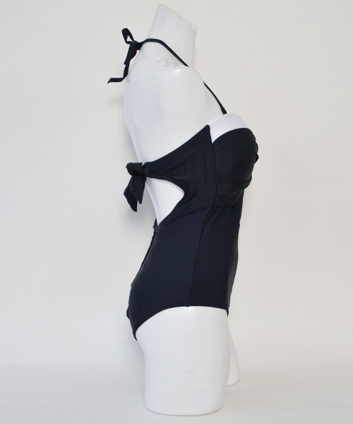 LAVIA（ラヴィア）の「クロスデザインワンピースビキニ（水着・レディース・ブラック・L/M）」の5枚目の写真