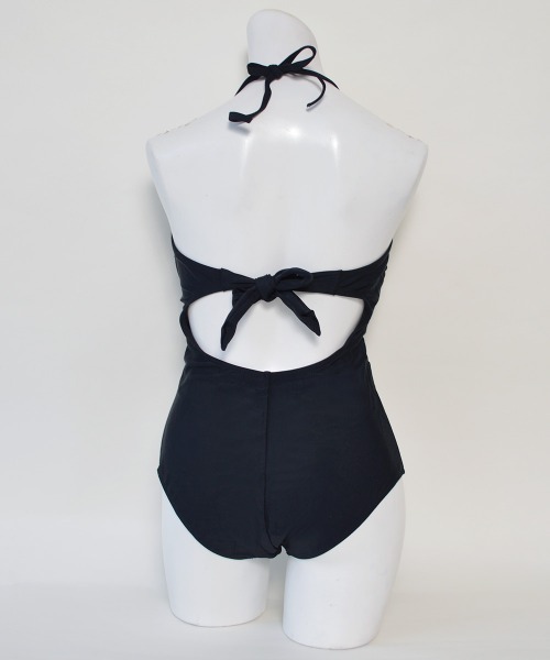 LAVIA（ラヴィア）の「クロスデザインワンピースビキニ（水着・レディース・ブラック・L/M）」の4枚目の写真