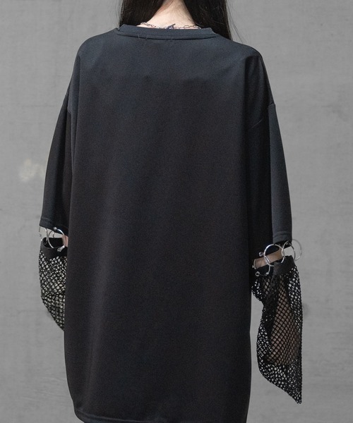 JOHN'S CLOSET(ジョンズクローゼット)の「【13】MESH ARM 2WAY METAL PRINT TEE(Tシャツ/カットソー・メンズ・ホワイト/ブラック・MEDIUM/LARGE)」の11枚目の写真