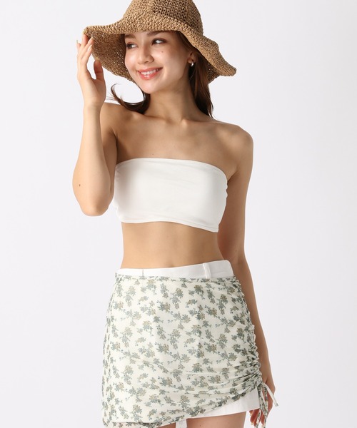 FOREVER 21（フォーエバー トゥエンティーワン）の「【2024SS】カップ付きバンドゥ（チューブトップ・レディース・ブラック/オフホワイト・FREE）」の2枚目の写真