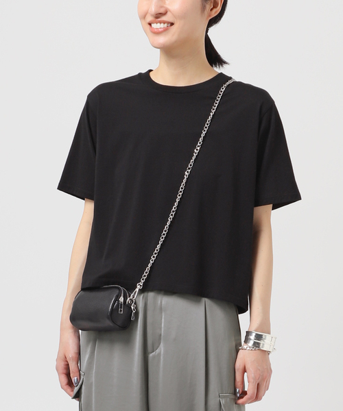 AP STUDIO(エーピーストゥディオ)の「ベーシッククロップドTシャツ(Tシャツ/カットソー・レディース・ブラック/ホワイト/ブラウン・FREE)」の2枚目の写真