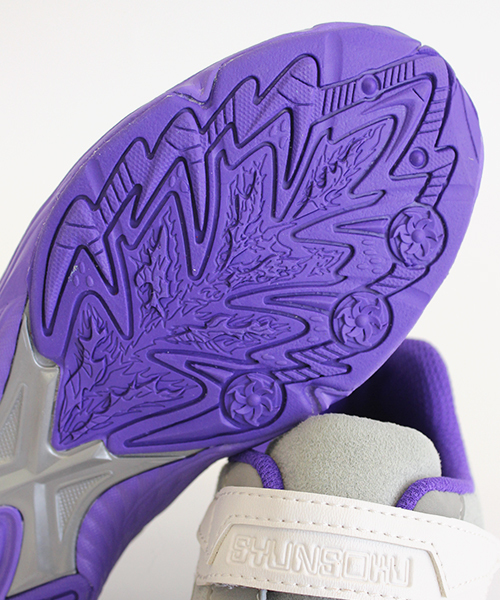 瞬足(シュンソク)の「瞬足Designed by CIAOPANIC TYPY ライズ(スニーカー・キッズ・キャメル/グレー/ネイビー・22/16/17/19/18/21.5/20/21)」の4枚目の写真