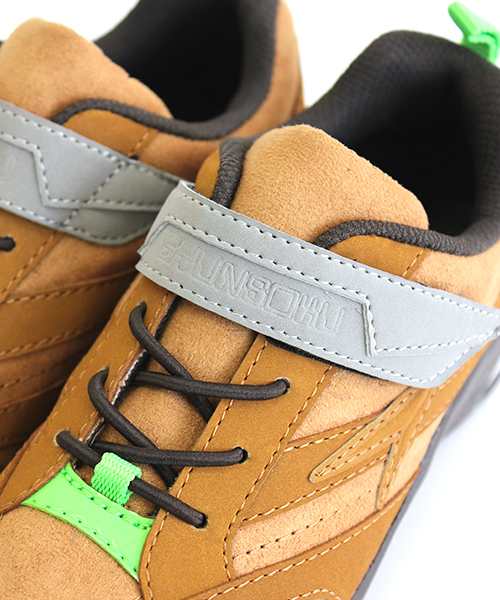 瞬足(シュンソク)の「瞬足Designed by CIAOPANIC TYPY ライズ(スニーカー・キッズ・キャメル/グレー/ネイビー・22/16/17/19/18/21.5/20/21)」の17枚目の写真