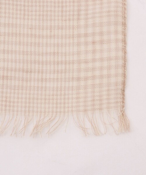 NOLLEY’S Sophi（ノーリーズソフィ）の「グレンチェックストール（ストール/ショール・レディース・ネイビー/ベージュ・FREE）」の5枚目の写真