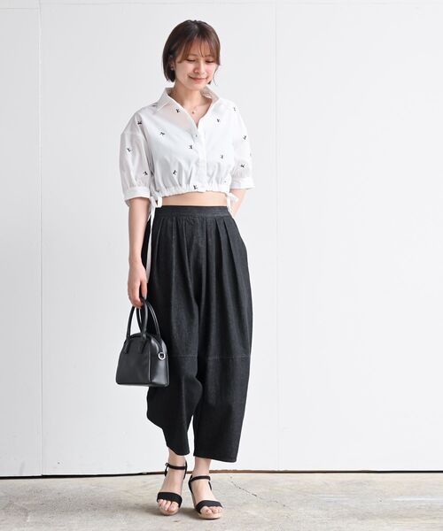 rps（アールピーエス）の「デニムエッグパンツ（デニムパンツ・レディース・ブラック/サックスブルー/ブルー・フリー）」の11枚目の写真