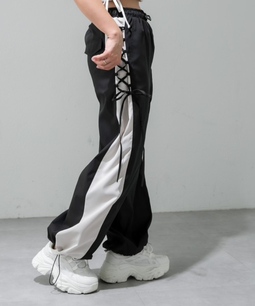 OLIVE des OLIVE（オリーブデオリーブ）の「【販売停止】バイカラーレースアップパンツ（その他パンツ・レディース・ピンク/グレー/ブラック・FREE）」の7枚目の写真
