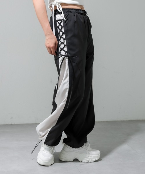 OLIVE des OLIVE（オリーブデオリーブ）の「【販売停止】バイカラーレースアップパンツ（その他パンツ・レディース・ピンク/グレー/ブラック・FREE）」の8枚目の写真