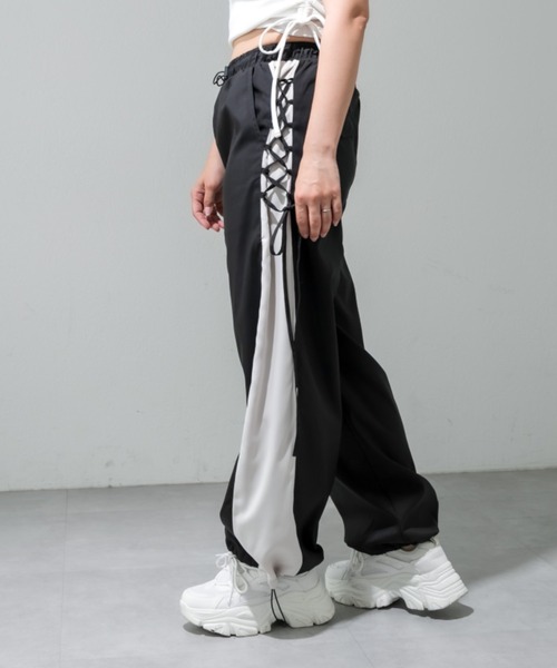 OLIVE des OLIVE（オリーブデオリーブ）の「【販売停止】バイカラーレースアップパンツ（その他パンツ・レディース・ピンク/グレー/ブラック・FREE）」の9枚目の写真
