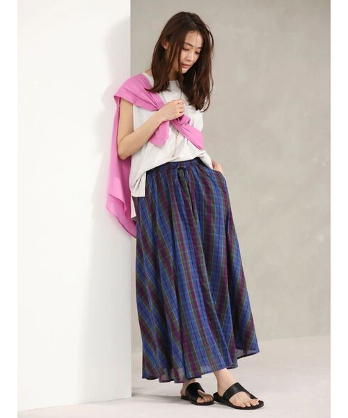 Green　Parks（グリーンパークス）の「汗染み防止ノースリーブプルオーバー（Tシャツ/カットソー・レディース・グレー系その他/サックスブルー/オフホワイト/ダークグレー・FREE）」の15枚目の写真