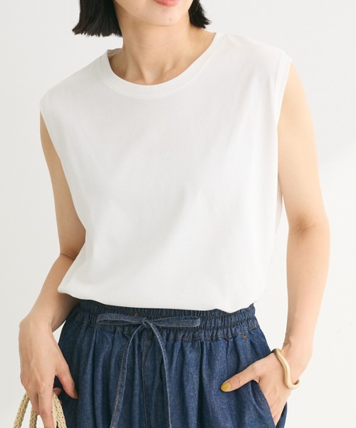 Green　Parks（グリーンパークス）の「汗染み防止ノースリーブプルオーバー（Tシャツ/カットソー・レディース・グレー系その他/サックスブルー/オフホワイト/ダークグレー・FREE）」の2枚目の写真