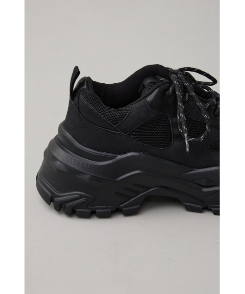 AZUL by moussy（アズールバイマウジー）の「ボリュームソールスニーカー（スニーカー・レディース・アイボリー/ブラック・SMALL/MEDIUM/LARGE）」の10枚目の写真