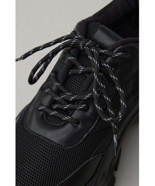 AZUL by moussy（アズールバイマウジー）の「ボリュームソールスニーカー（スニーカー・レディース・アイボリー/ブラック・SMALL/MEDIUM/LARGE）」の12枚目の写真