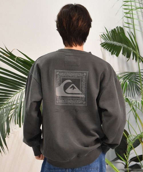 Quiksilver（クイックシルバー）の「【ムラサキスポーツ限定】QUIKSILVER/クイックシルバー トレーナー クルーネック スウェット バックプリント ピグメント加工 裏起毛 QPO244609M（スウェット・メンズ・ブラック/ブラウン・M/L）」の22枚目の写真