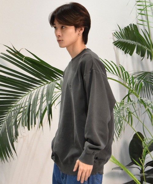Quiksilver（クイックシルバー）の「【ムラサキスポーツ限定】QUIKSILVER/クイックシルバー トレーナー クルーネック スウェット バックプリント ピグメント加工 裏起毛 QPO244609M（スウェット・メンズ・ブラック/ブラウン・M/L）」の21枚目の写真