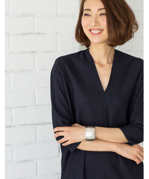 STYLE DELI（スタイルデリ）の「ボリュームメタルバングル（バングル/リストバンド・レディース・シルバー/ゴールド・FREE）」の9枚目の写真