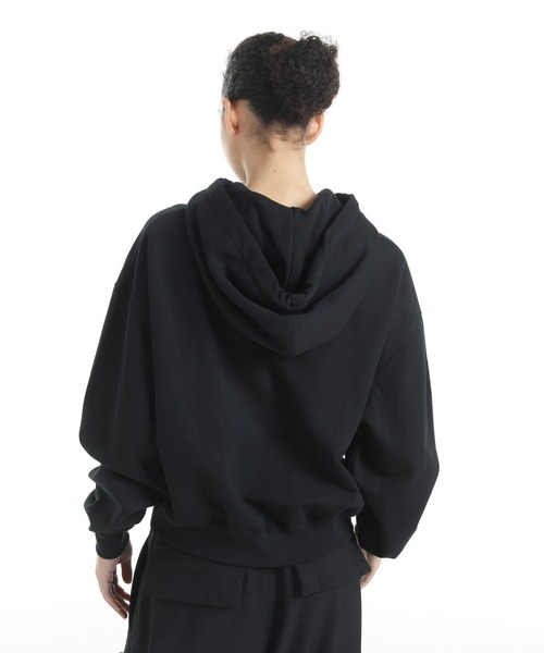 Y-3(ワイスリー)の「FL HOODIE(パーカー・レディース・ブラック・SMALL/X-SMALL/XX-SMALL/MEDIUM)」の4枚目の写真