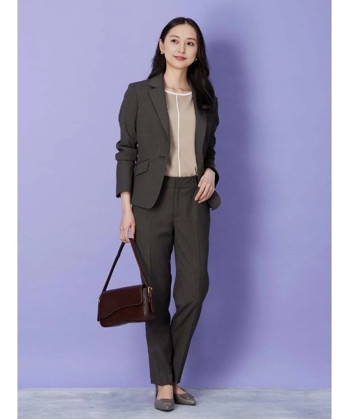 Perfect Suit FActory（パーフェクトスーツファクトリー）の「デレガントスーツ　ミニチェック　ジャケット　ネイビー/ブラウン【ストレッチ】【マシンウォッシャブル】【スリム】（スーツジャケット・レディース・ネイビー/ブラウン・13号/11号/9号/7号）」の4枚目の写真