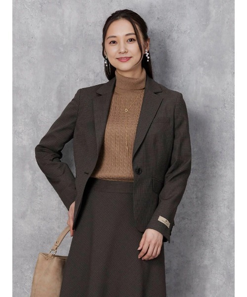 Perfect Suit FActory（パーフェクトスーツファクトリー）の「デレガントスーツ　ミニチェック　ジャケット　ネイビー/ブラウン【ストレッチ】【マシンウォッシャブル】【スリム】（スーツジャケット・レディース・ネイビー/ブラウン・13号/11号/9号/7号）」の7枚目の写真