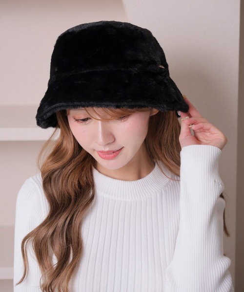 LIPSERVICE(リップサービス)の「プレートファーバケットハット(ハット・レディース・アイボリー/ブラック・FREE)」の5枚目の写真