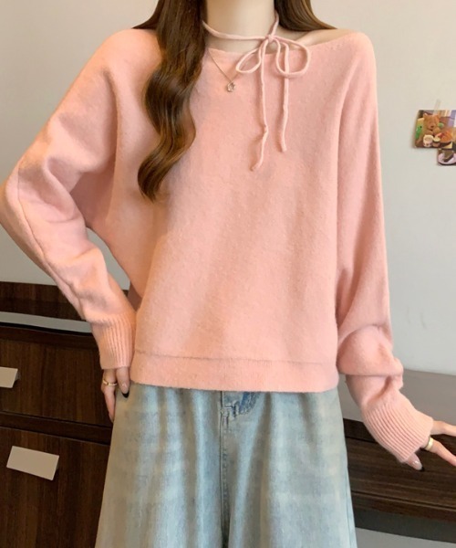 Achic(アシック)の「オフショルダーカジュアルニットセーター(ニット/セーター・レディース・ブルー/アイボリー/イエロー/ピンク/パープル・M)」の12枚目の写真