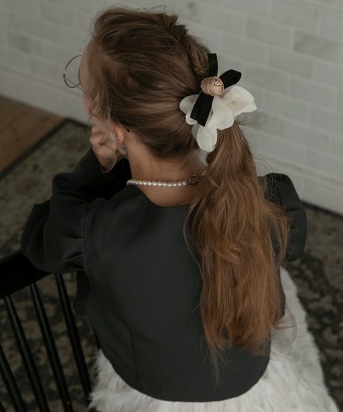 BONLECILL noir（ボンルシールノワール）の「【BONLECILL noir】ローズモチーフリボンシュシュ（シュシュ・レディース・アイボリー・FREE）」の6枚目の写真