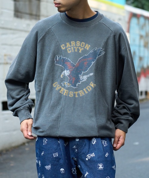 SOUNDSGOOOOD(サウンズグッド)の「ヴィンテージプリント切り替えスウェット(スウェット・メンズ・レッド/チャコール・ONE SIZE)」の3枚目の写真