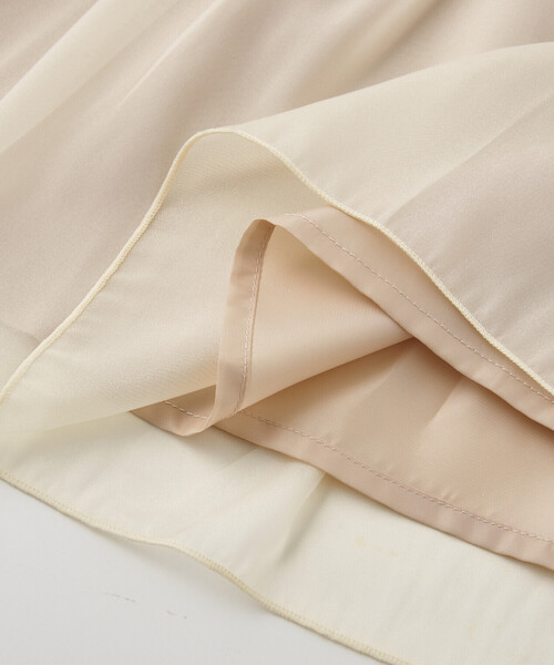 SLAP SLIP(スラップスリップ)の「お花付きキラキララメオーガンジースカートドッキングワンピース(80~140cm)(ワンピース・キッズ・オフホワイト/ベージュ・80cm/140cm/90cm/130cm/110cm/120cm/100cm)」の20枚目の写真