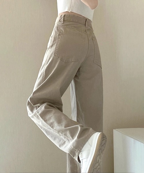 aimoha(アイモハ)の「ハイウェストデニムパンツ(デニムパンツ・レディース・ライトブルー/ブラック/ブルー/ベージュ/ホワイト・SMALL/MEDIUM/LARGE)」の12枚目の写真