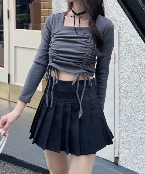 nemne store(ネンネストア)の「《Delfy》ギャザーリボンデザイントップス(シャツ/ブラウス・レディース・ホワイト/ブラック/グレー・フリー)」の3枚目の写真