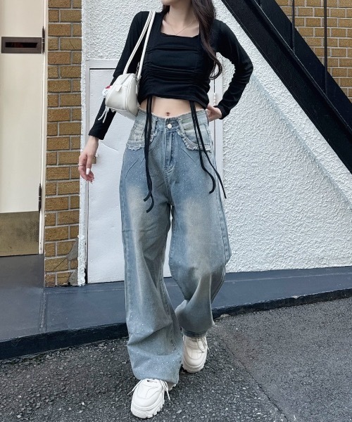 nemne store(ネンネストア)の「《Delfy》ギャザーリボンデザイントップス(シャツ/ブラウス・レディース・ホワイト/ブラック/グレー・フリー)」の16枚目の写真