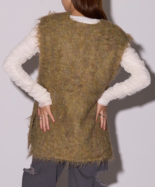 MAISON BREEZE reveur(メゾンブリーズレヴール)の「【MAISON BREEZE reveur】ブークレシャギーVネックベスト DTK(ベスト・レディース・グリーン/アイボリー/チャコールグレー/グレー/オレンジ・FREE)」の7枚目の写真