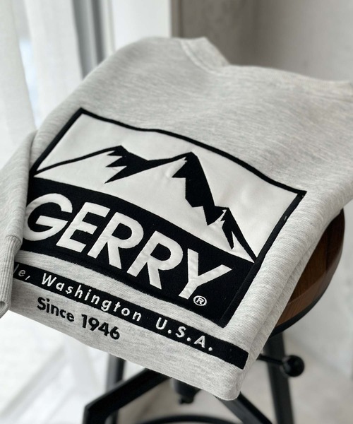 GERRY（ジェリー）の「GERRY バックプリントスウェットクルーネック（スウェット・メンズ・アッシュグレー/チャコールグレー/グリーン・M/L/XL）」の9枚目の写真