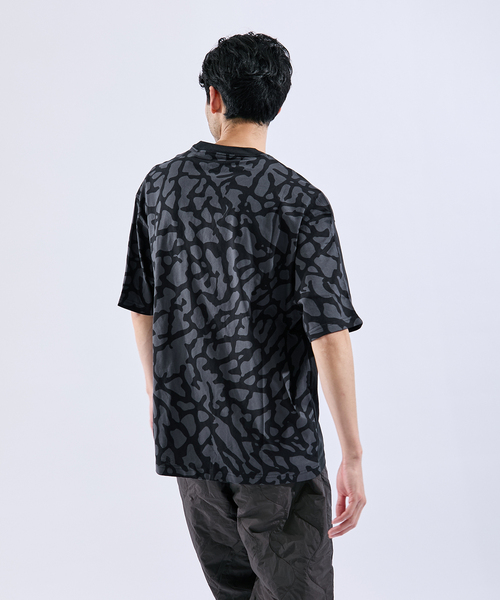 AIR JORDAN（エアジョーダン）の「【NIKE / ナイキ】M J PSG WM HRTG 85 SS CREW FN5330- 010（Tシャツ/カットソー・メンズ・ブラック・SMALL/MEDIUM/X-LARGE/XX-LARGE）」の19枚目の写真