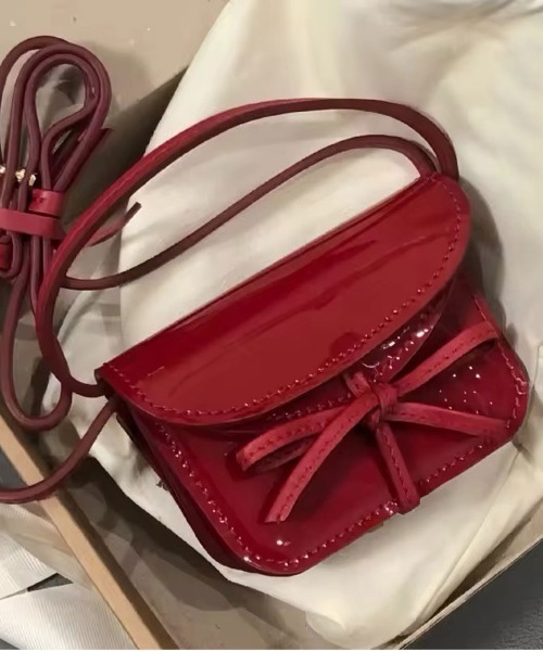 ammy.（エイミードット）の「【 ammy. / エイミードット 】 フラップ リボン ミニ ショルダーバッグ（ショルダーバッグ・レディース・ブラウン/ピンク/レッド・FREE）」の9枚目の写真