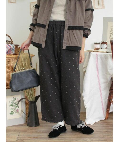 Samansa Mos2（サマンサ モスモス）の「フロッキードットプリントパンツ（その他パンツ・レディース・ベージュ/キナリ/チャコールグレー・F）」の4枚目の写真